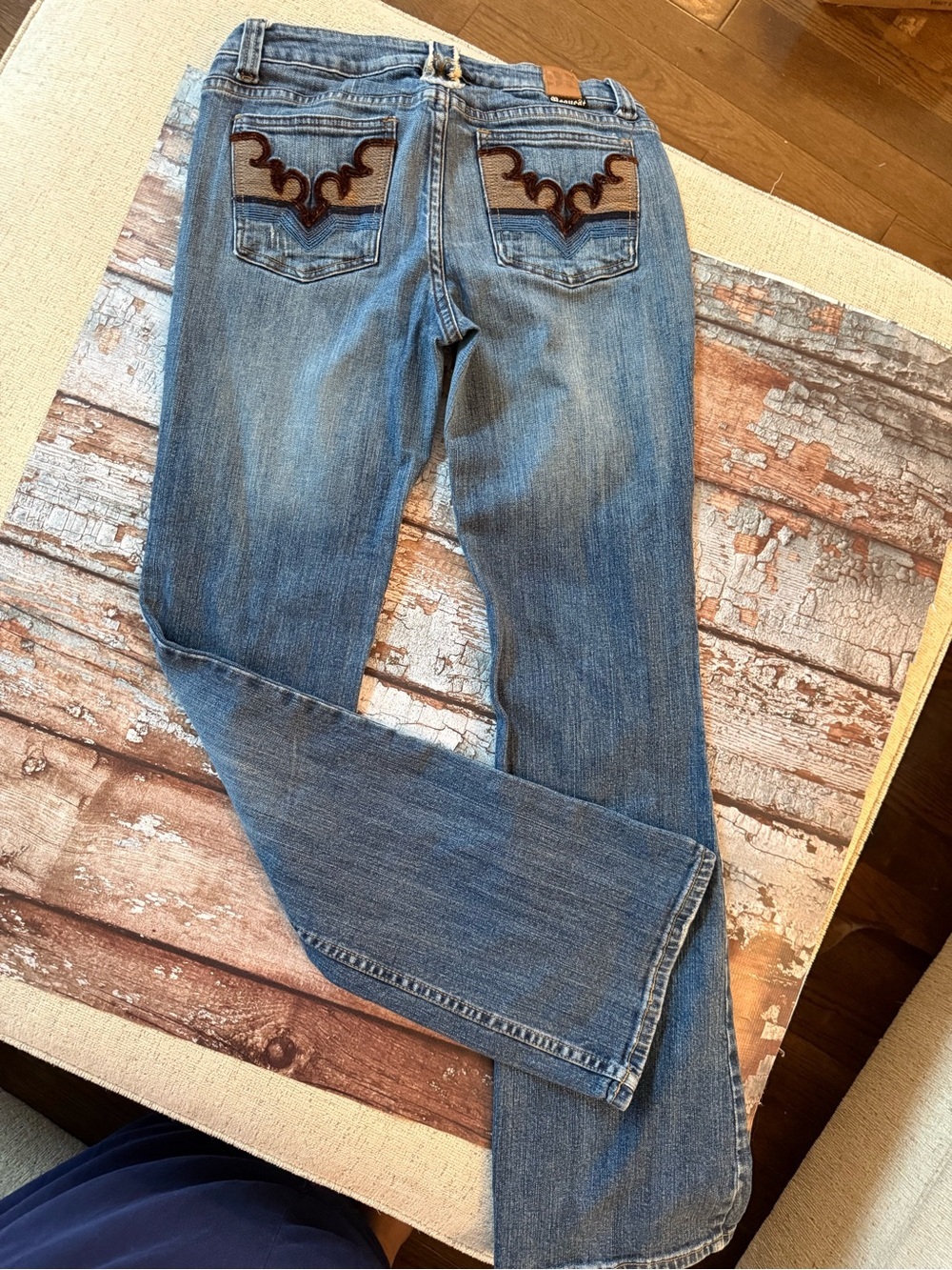 Women’s Vintage Request Boot Cut Jeans w Embroidered Back Pockets Size 30